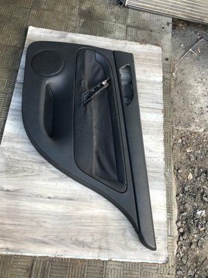 Карта дверей задняя правая  Skoda Superb 1.8 бензин 2007 г, б.у. 3U5867210A 3U5867210A фото
