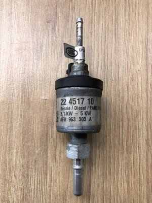 Насос паливний LR036297, CPLA18B505AB Range Rover Vogue L405, б.в. LR036297, CPLA18B505AB фото