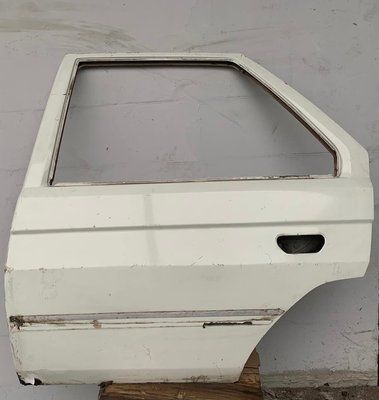 Дверь задняя левая Skoda Favorit hatchback, б.у. 4566678899 фото