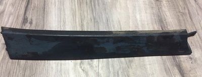 Накладка під фару права Skoda Felicia, 6U0 853 816, б.в. 6U0 853 816 фото