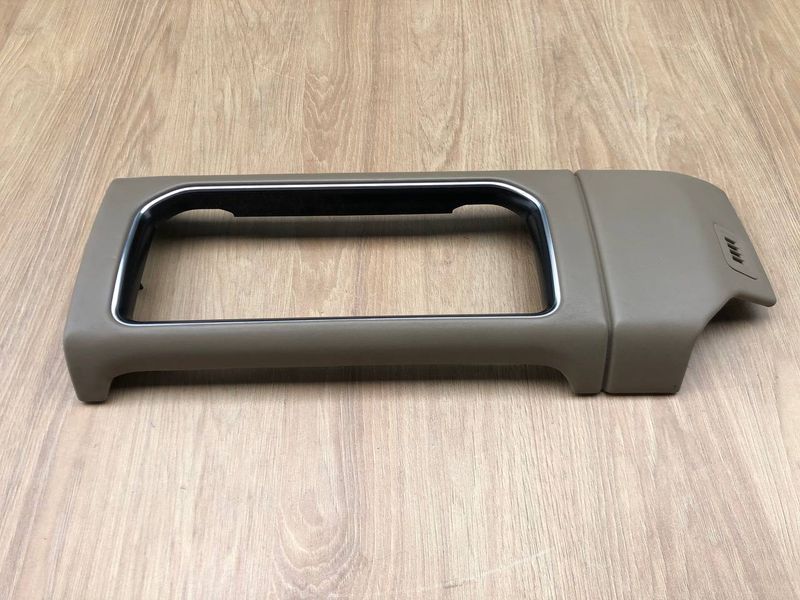 Молдинг приборной панели обшивка LR035381, CK5204268G Range Rover Vogue L405, б.у LR035381, CK5204268G фото