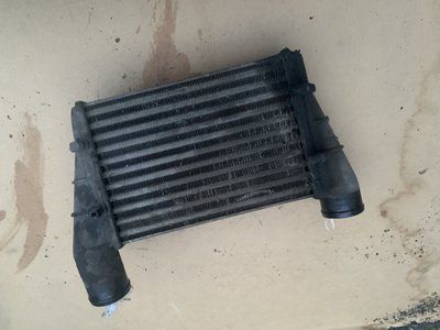 Радіатор інтеркулера Volkswagen Passat B5 1.9 TDI, б.в. 1882175961 фото