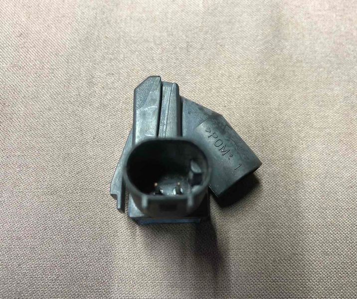 Форсунка омивача 2518600147 Mercedes W251 R-class б.в. 2518600147 фото