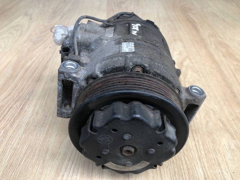Компресор кондиціонера Mercedes C-class w203 2.0 бензин, б.в. 0022308111 0022308111 фото