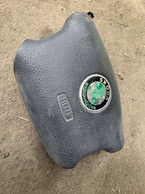 Подушка безопасности водителя Skoda Superb, б.у. 1969444441 фото