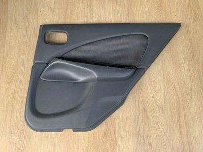 Обшивка дверей задня права, карта дверей Nissan Almera 2006-2012 р., 1.6 бензин, б.в. 78302-31XXX 78302-31XXX фото