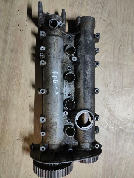 Клапанная крышка с распредвалами Skoda Fabia 1, 1.4 бензин, 2005 г., 036103475AG, б.у. 036103475AG фото