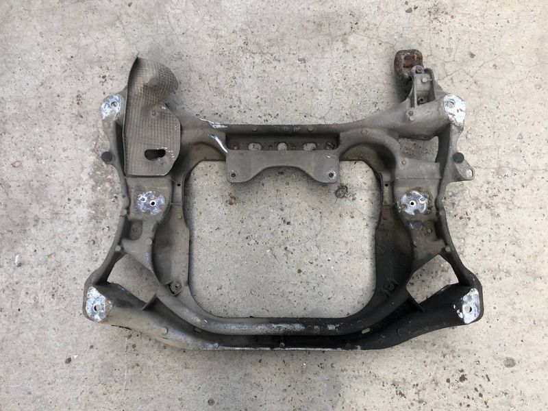 Балка передней подвески Mercedes W220 S-class, б.у 2206280257  2206280257 фото