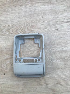 Рамка переднього плафона з очечником Volkswagen Jetta 2007 р., 1K0867489, б.в. 1K0867489 фото