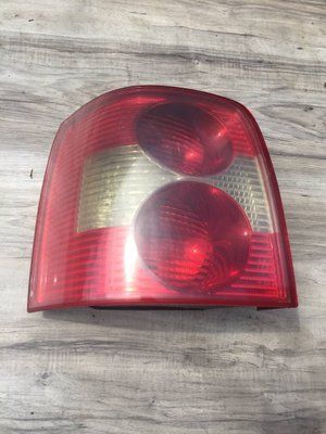 Стоп левый 3В9.945.095АА Volkswagen B5+ universal, б.у. 3В9.945.095АА фото