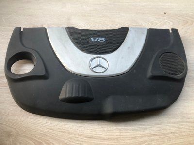 Декоративна накладка на двигун Mercedes w221, S-клас, б.в. 2730101867 фото