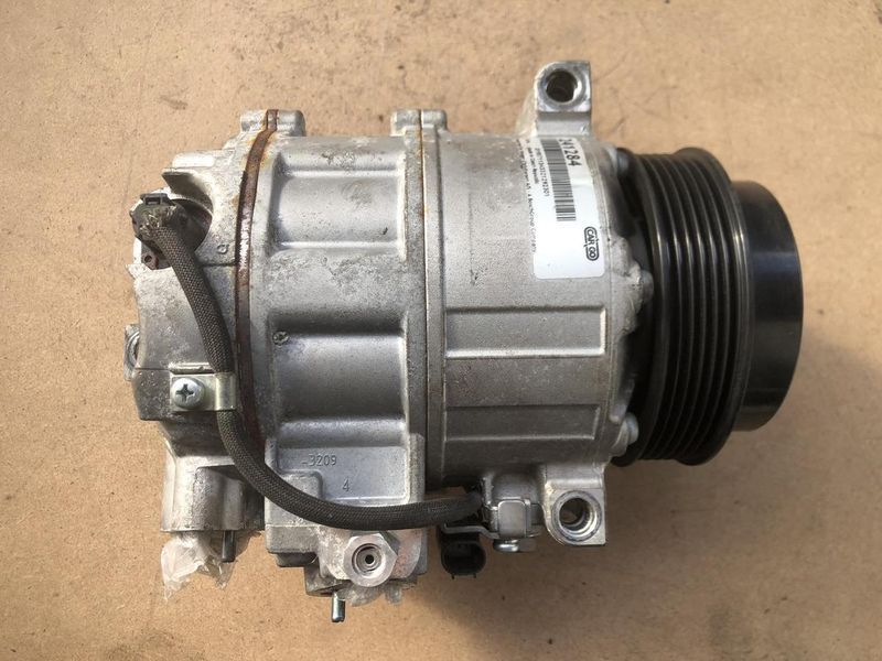 Компресор кондиціонера Mercedes W221,s-клас, 06-13, б.в. 241284 241284 фото