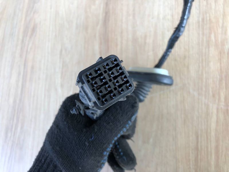 Электропроводка дверей крышки багажника (коса) LR046864, CK52BA444AD Range Rover Vogue L405, б.у. LR046864, CK52BA444AD фото