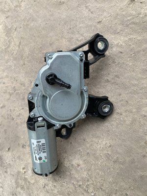 Моторчик задних дворников Skoda Fabia 2, хэтчбек, 5J7955711, б.у. 5J7955711 фото