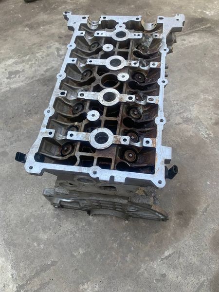 ГБЦ із блоком Jeep Patriot, 2.0, 2.4 бензин, USA, 04884510AD, б.в. 04884510AD фото