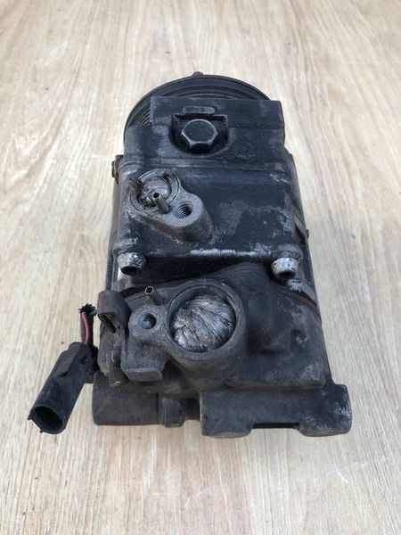 Компрессор кондиционера Mercedes W220 S-class, б.у 0002305111  0002305111 фото