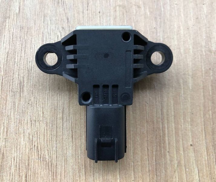 Датчик удара Airbag CK5214C676AA Range Rover Vogue L405 б.у. CK5214C676AA фото