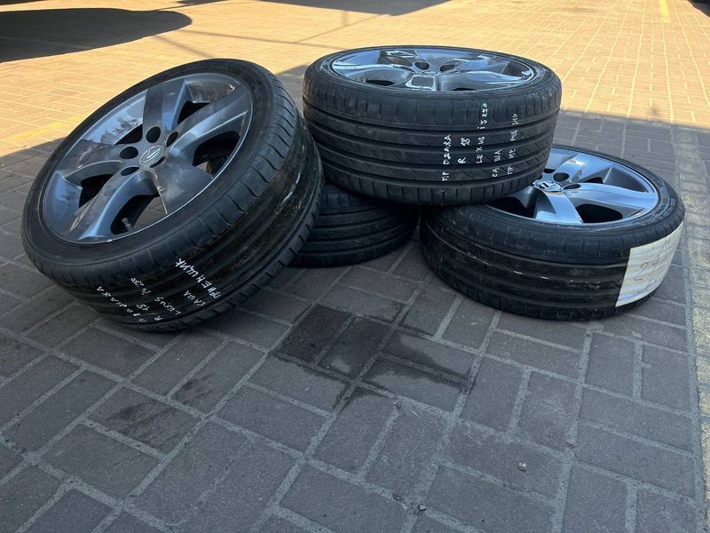 Комплект дисків Toyota 5x114.3 з гумою Nokian 225/40 ZR18 92Y XL, б.в. 45668889854 фото