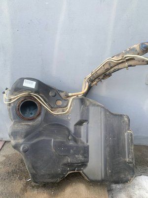 Бензобак Volkswagen Passat B6, 2005-2011 р., 2.0 TFSI, б.в. 897987,,0 фото