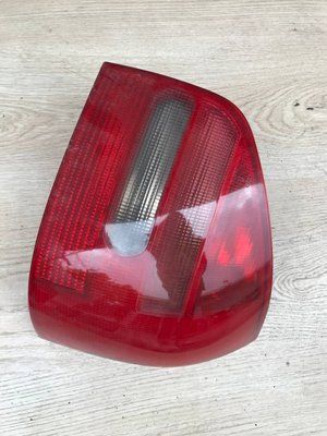 Ліхтар задній лівий Audi A3 1999 р., купе 8L0945095A, б.в.  8L0945095A фото