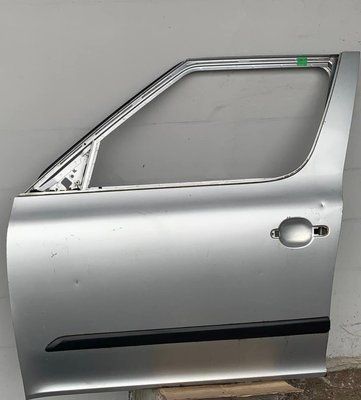 Двери передние левые Skoda Yeti, б.у. 455555544566 фото