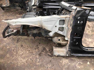 Чверть кузова передня ліва Mercedes w221, S-клас 2216200761 фото