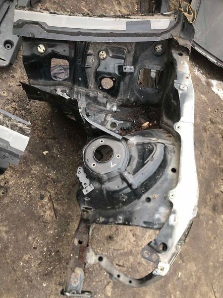 Чверть кузова передня ліва Mercedes w221, S-клас 2216200761 фото