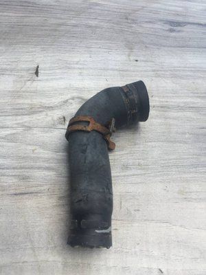 Патрубок Volkswagen Passat B5, б.у. 09043343 фото