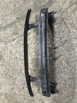 Підсилювач переднього бампера Volkswagen Passat B6 2.0 бензин, 2007 р., седан, б.в. 45454654 фото