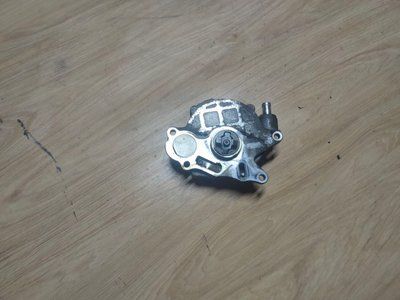Вакуумний насос Volkswagen Passat B6, 2.0 TDI, 2009 р., 03L145100, б.в. 03L145100 фото