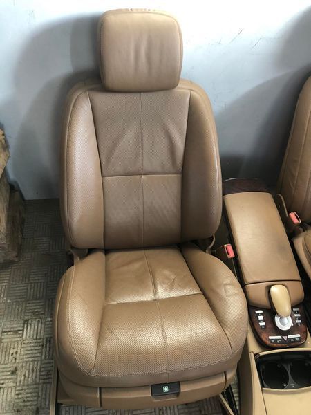 Салон, коричневий Mercedes W221, S-клас 536778 фото