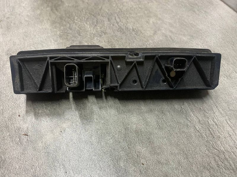 Камера заднего вида с подсветкой и кнопкой Ford Focus MK3, 2015-2018 г., рест, USA, F1EB19B514BC, б.у.   F1EB19B514BC фото
