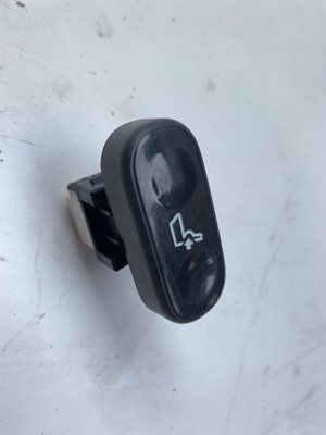 Кнопка регулювання спинки переднього лівого сидіння Honda Legend KB1 2007 р., SJA5-M29240, б.в. SJA5-M29240 фото
