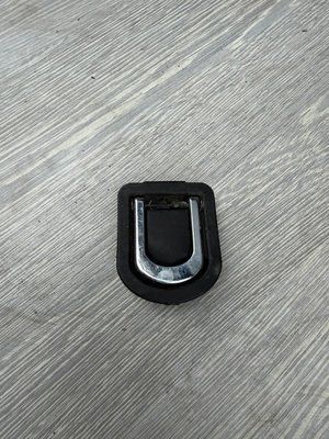 Крепление обшивки багажника Subaru Legacy, 2003-2009 г., б.у. 0099999 фото