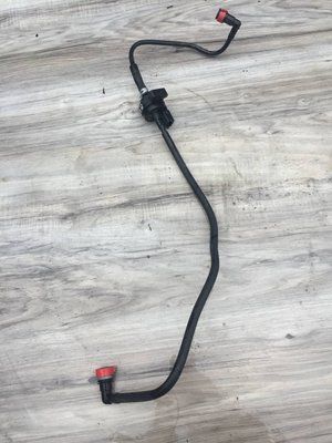 Трубка вакуумная с клапаном Mazda 3 BK, б.у. 3456655676678 фото