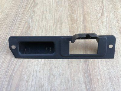 Накладка замка багажника, Mercedes C-class w203 купе ,б.в 2037430093  2037430093 фото