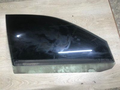 Скло передніх правих дверей Skoda Octavia Tour, 1U4845202A, б.в. 1U4845202A фото