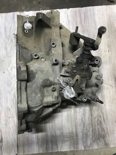 Механическая коробка передач Mitsubishi Lancer 9 1.6 бензин 2008 год, б.у. 7876878 фото