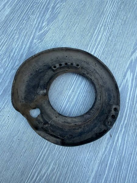 Опора задней пружины нижняя Ford Focus MK3, 2011-2018 г., USA, AV615599CE, б.у. AV615599CE фото