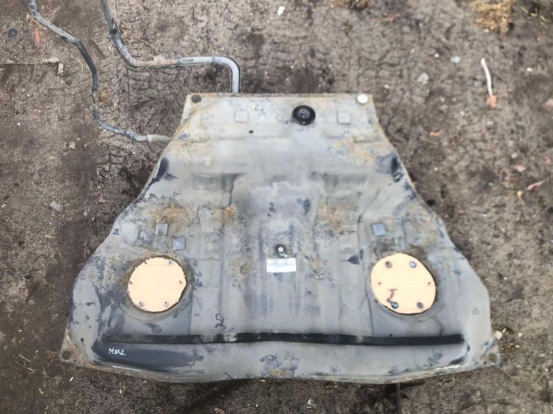 Бак топливный Mercedes w221, S-класс, б.у 2214705601 фото