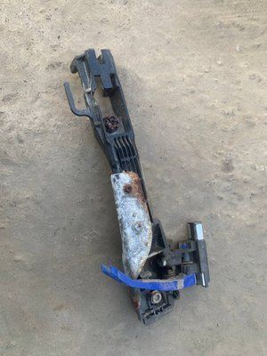 Кронштейн ручки задних правых дверей Subaru Impreza 3, 2007-2011 г., б.у. 87989792222 фото