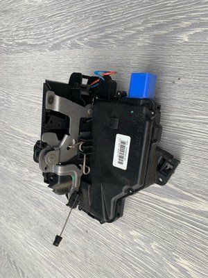 Замок задней левой двери Skoda Fabia 2, 2007 г., хэтчбек, 6Y0839015A, б.у. 6Y0839015A657 фото