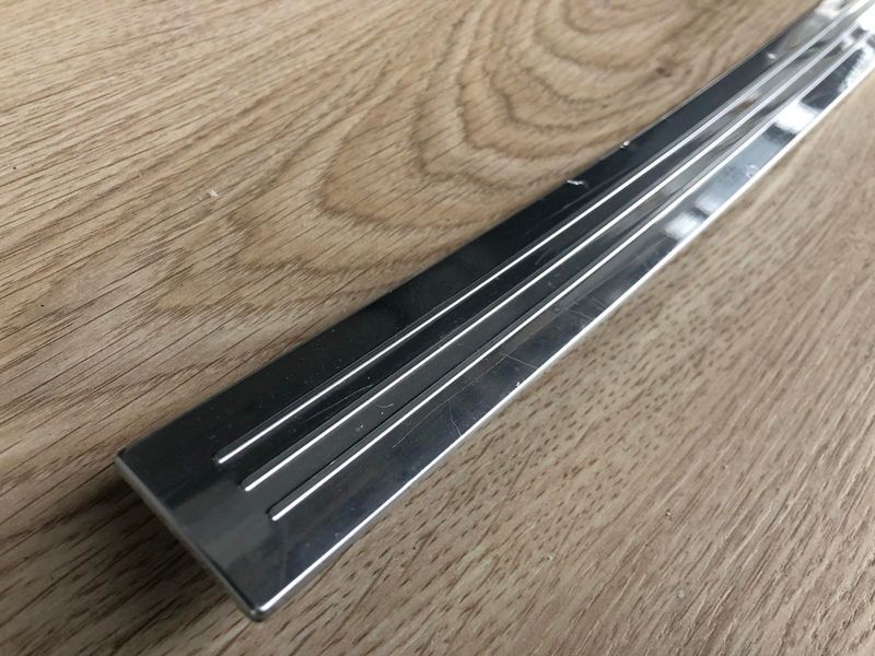 Хром накладка порога дверей перед ліва Mercedes w221, S-клас 2216801935 фото