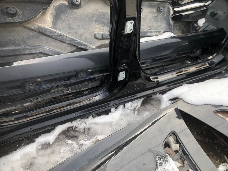 Центральная стойка с порогом правая Mercedes w221, S-класс 2216301401 фото