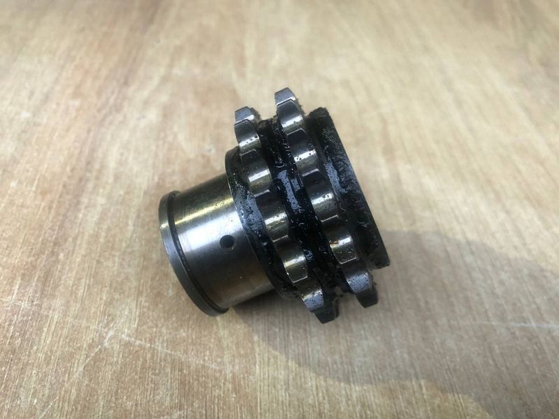 Шестерня натягувача ланцюга ГРМ Mercedes M113 V8, 5.0 л.,б.в 1130500105 1130500105 фото