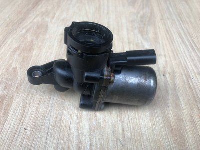 Кран печки (отопителя)Mercedes двигатель M273 V8, 4.7л.,б.у 2722000031  2722000031 фото