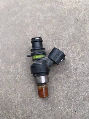 Топливная форсунка Subaru Impreza 3, 2007-2011 г., 2.0 бензин, 16600AA270, б.у. 16600AA270 фото