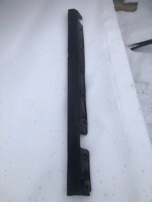 Поріг пластиковий лівий Mercedes w221, S-клас 2216900340 фото