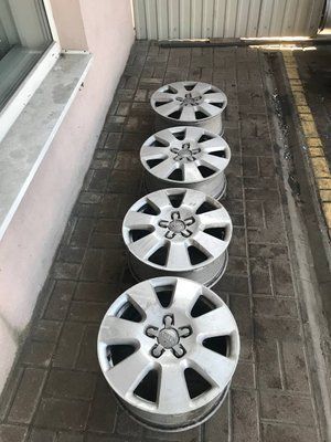 Комплект колісних дисків Audi Q7, 4L0601025AF, б.в.  4L0601025AF фото
