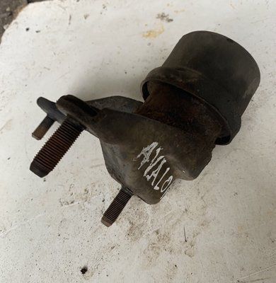 Подушка двигуна права Toyota Avalon 3.5 бензин 2005-2012, б.в. 2002342684 фото